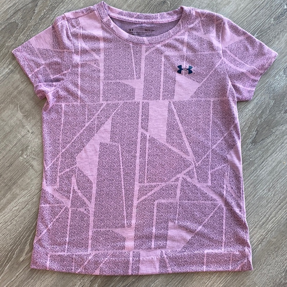 Under Armour T-shirt